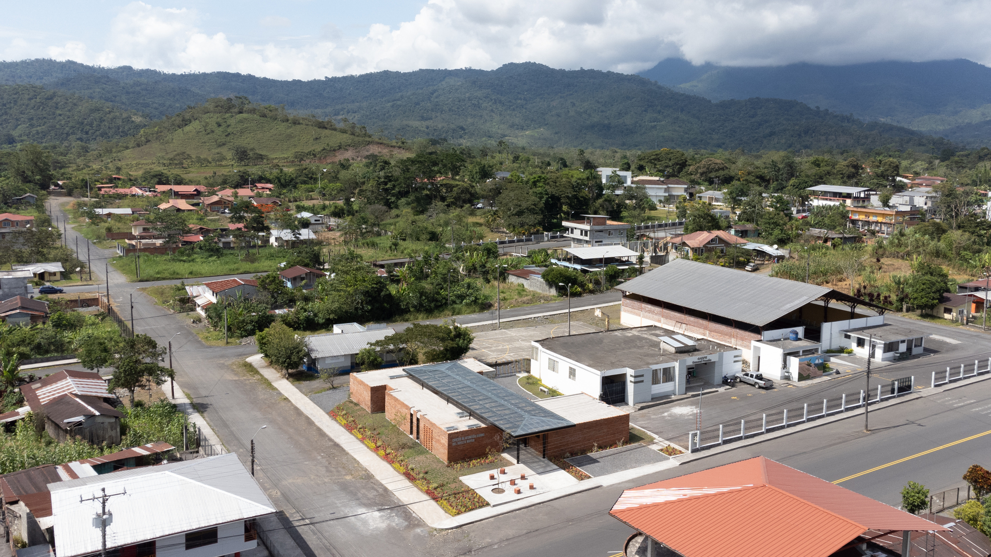 新日老年人中心丨厄瓜多尔丨Side FX Arquitectura-40