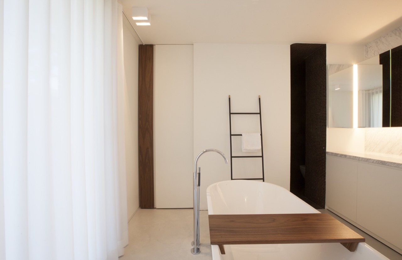 比利时哈塞尔特现代家庭住宅-60