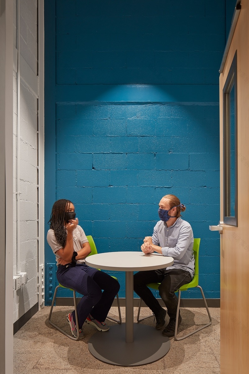 芝加哥市中心 Intrinsic 学校丨美国芝加哥丨Wheeler Kearns Architects-18