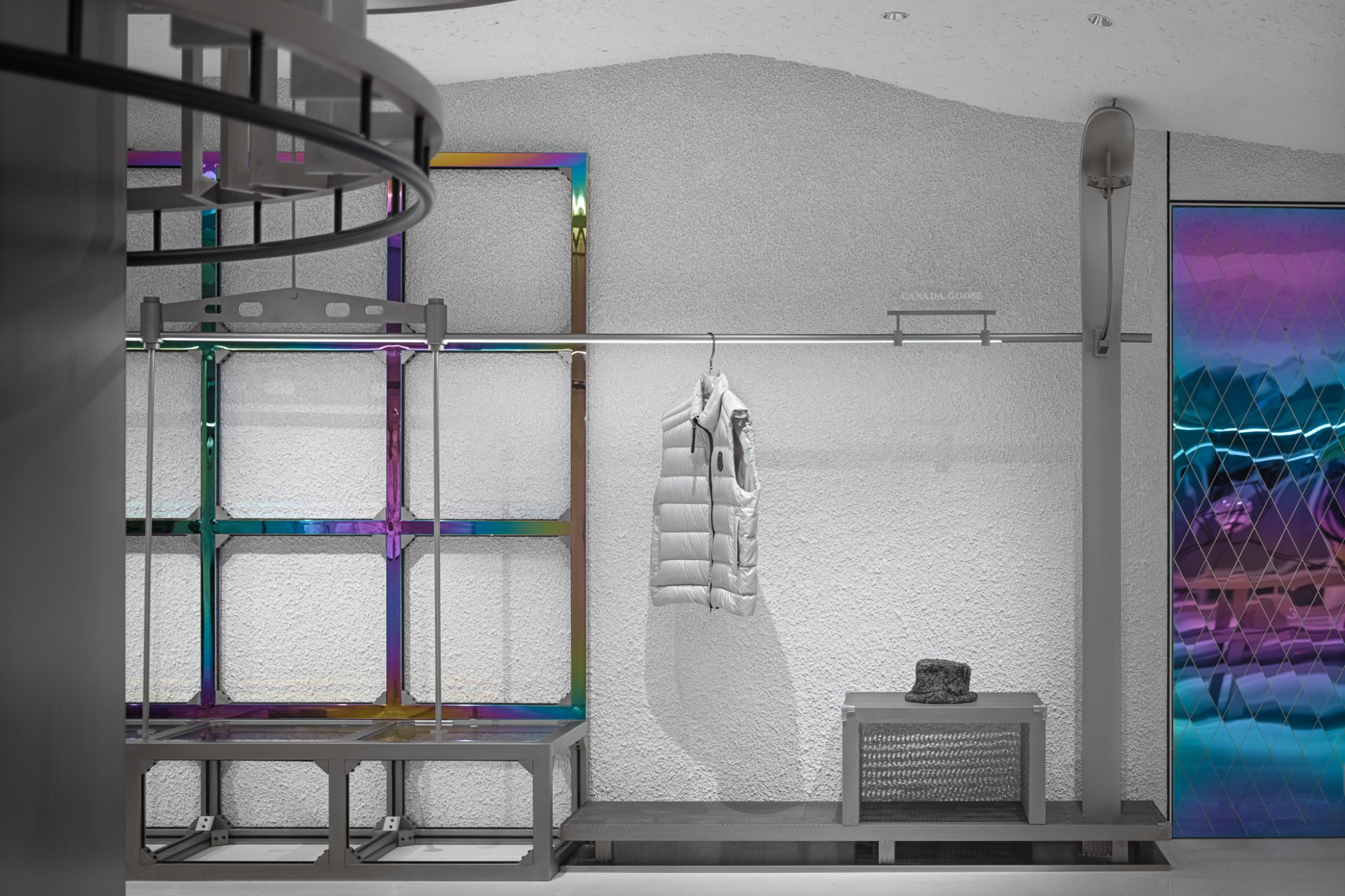 雪域幻境 · 户外购物店的创新设计-10