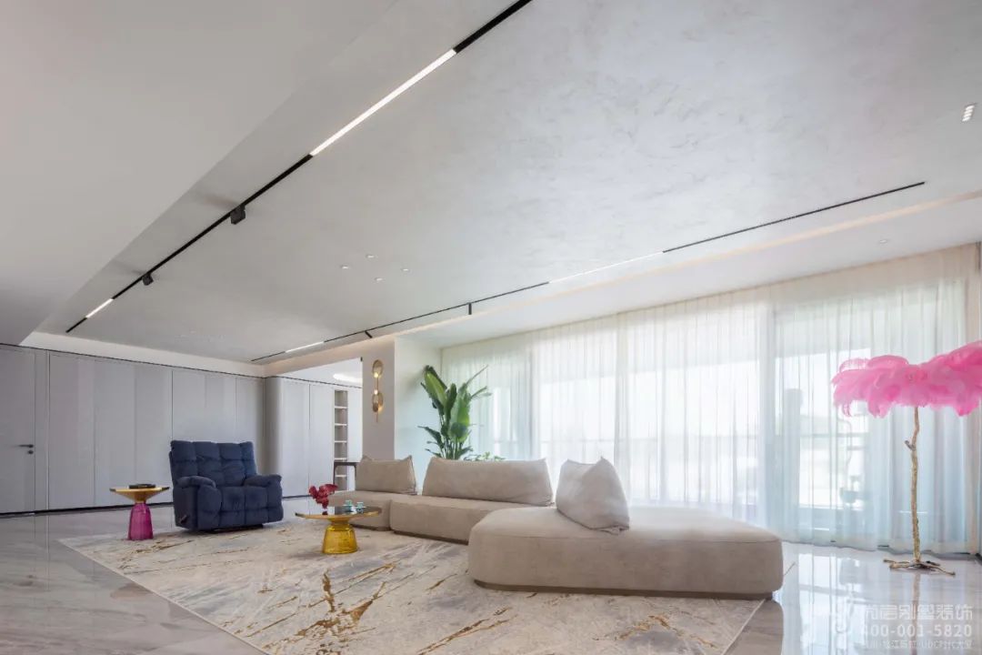 以“自然,水,帆”为主题的现代简约别墅设计丨中国杭州丨尚层别墅装饰-25