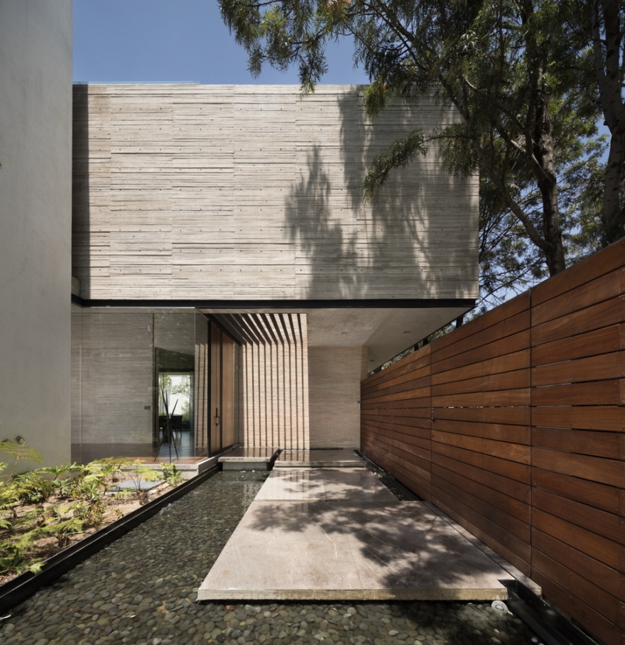 墨西哥 Casa Puebla 现代住宅 | 融入自然的室内生活-20