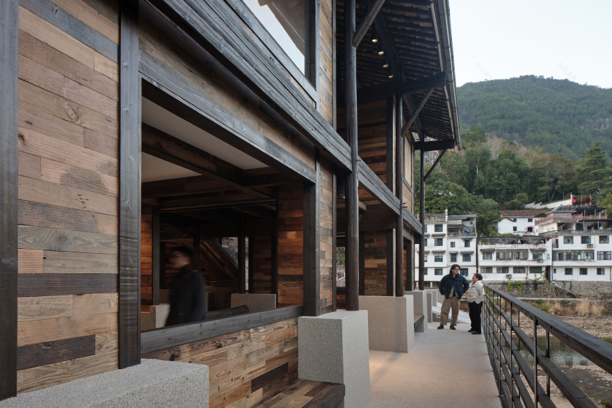 Renovation of the Old Riverside House / Ref Architects + 0.5m Studio-26