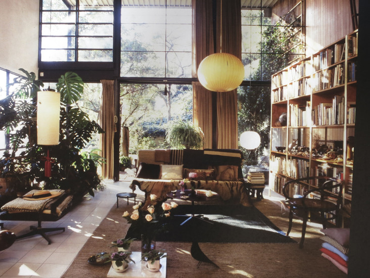 Первая модернистская вилла в Англии выставлена на продажу-16