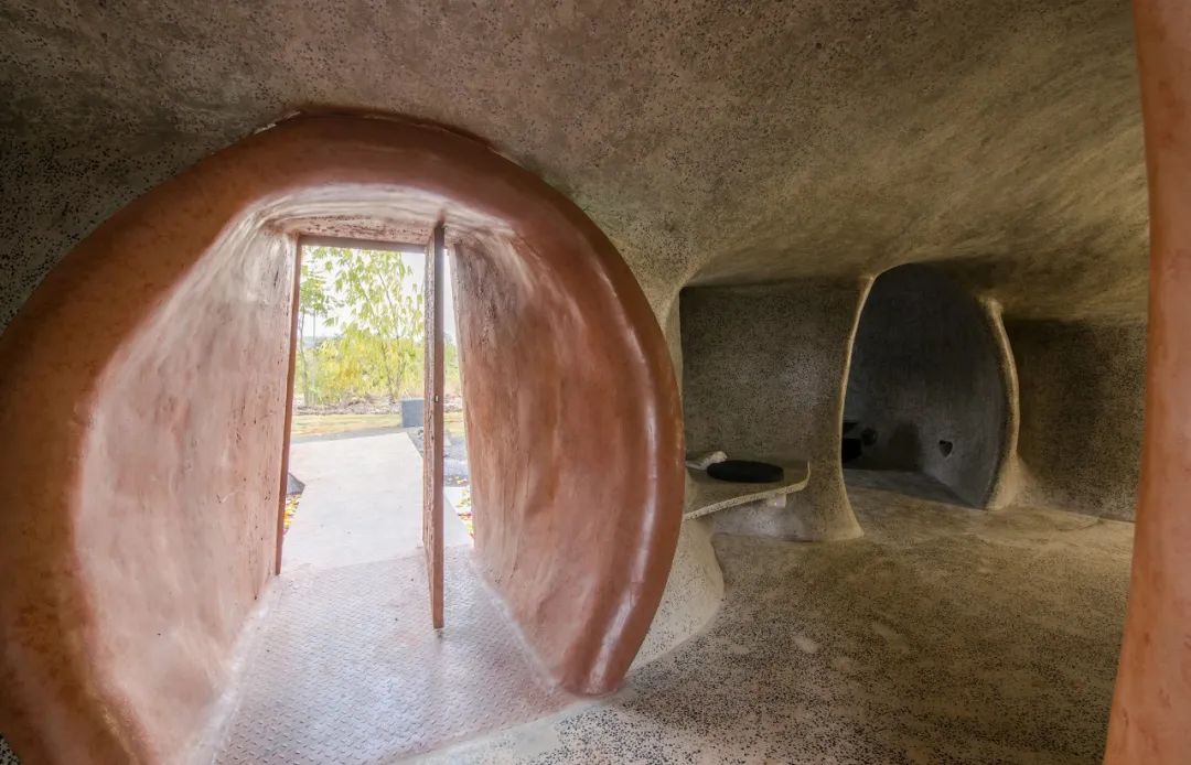 自然之居,童话之美——有机建筑的人与自然和谐共处-21