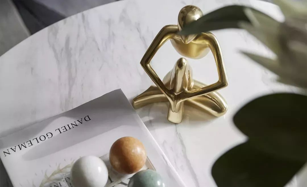 青岛绿地西站城际样板 | 香榭蒂设计演绎生活诗意-10