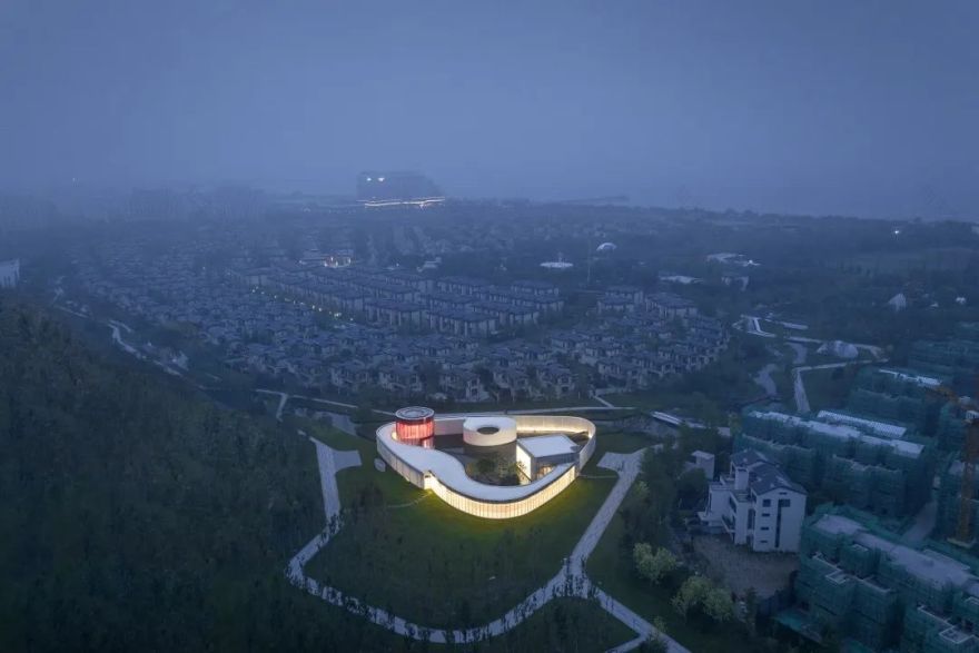 独白美术馆丨中国秦皇岛丨Wutopia Lab-8