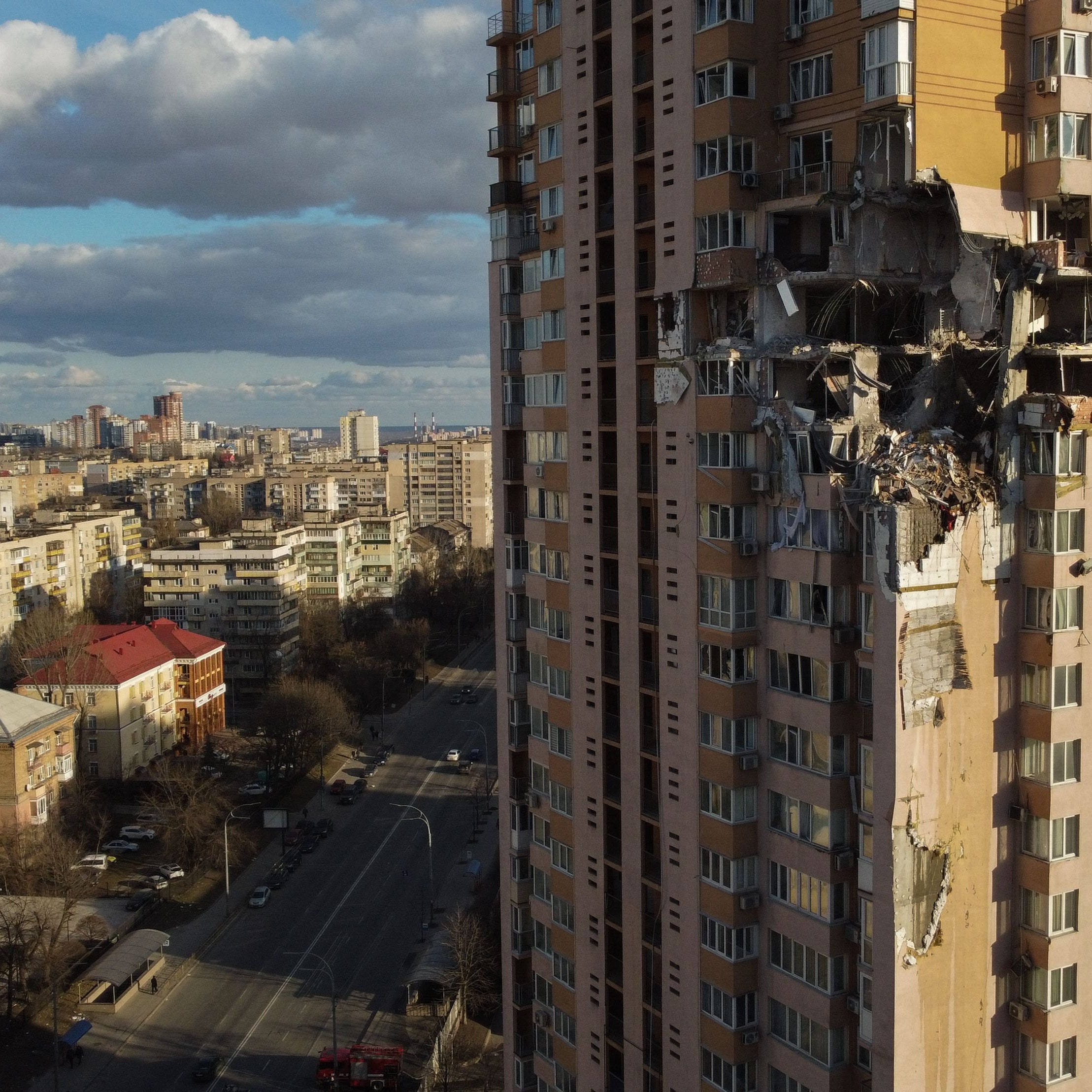 乌克兰战争难民 | Airbnb 提供住房援助-0