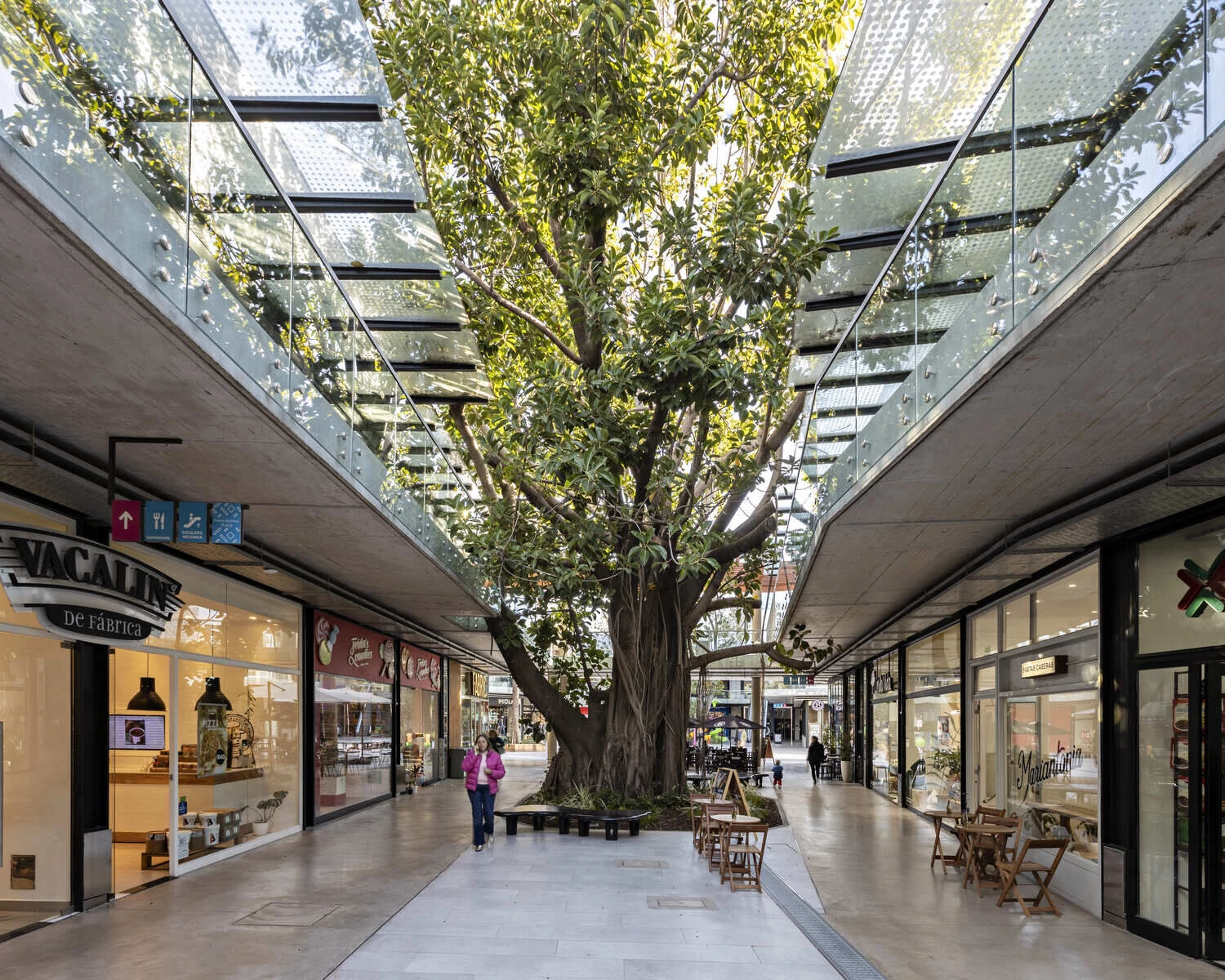 新基尔梅斯广场丨阿根廷布宜诺斯艾利斯丨Forcinito Arquitectos-17