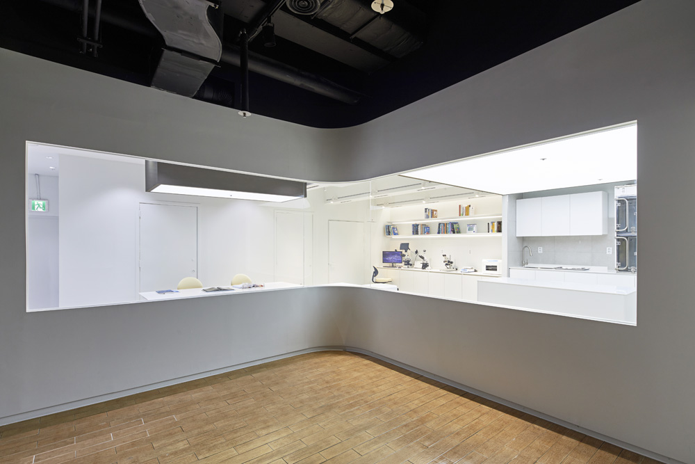 极简白调，25 平米的精致 COWA 展示空间-4