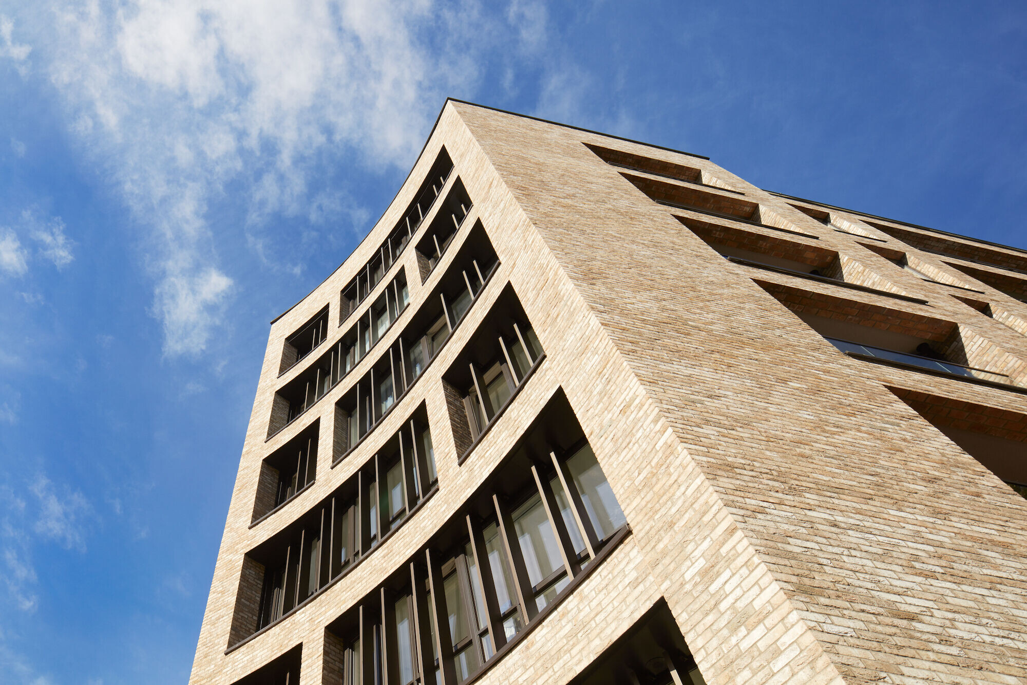 St Leonard’s Court · 混合型社区丨英国伦敦丨Child Graddon Lewis-13