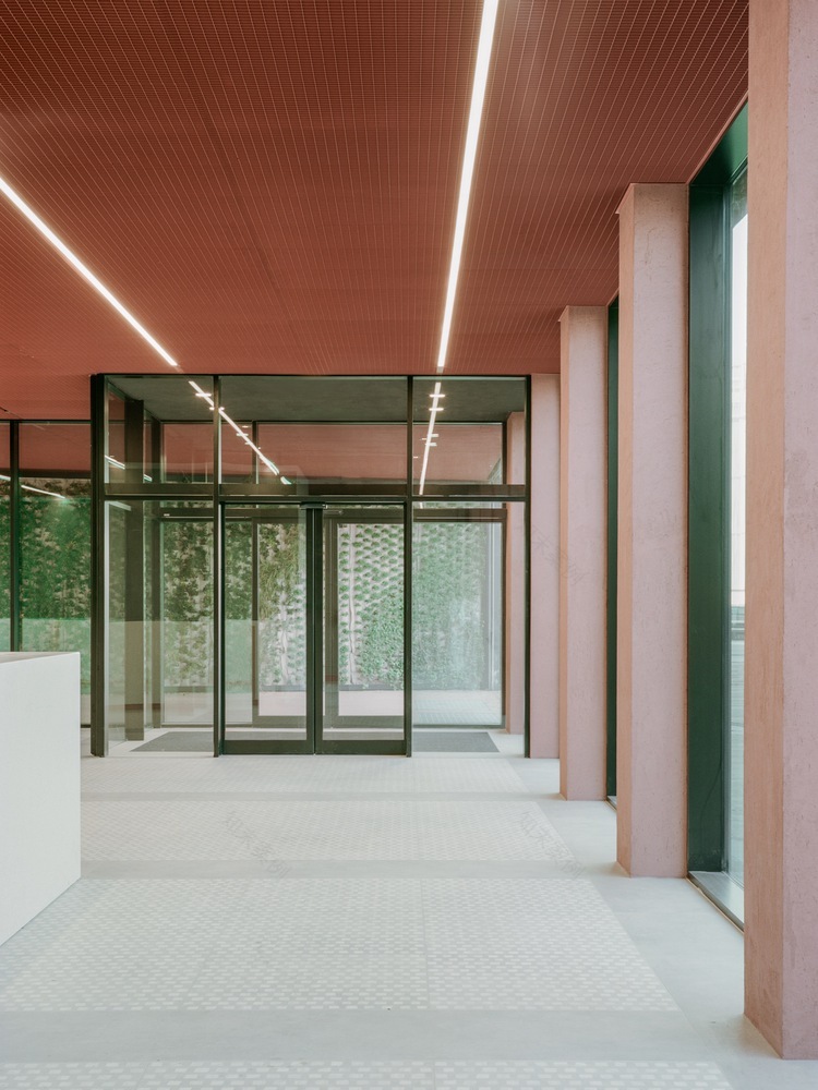 意大利开放 336 办公楼丨意大利米兰丨公园协会-26