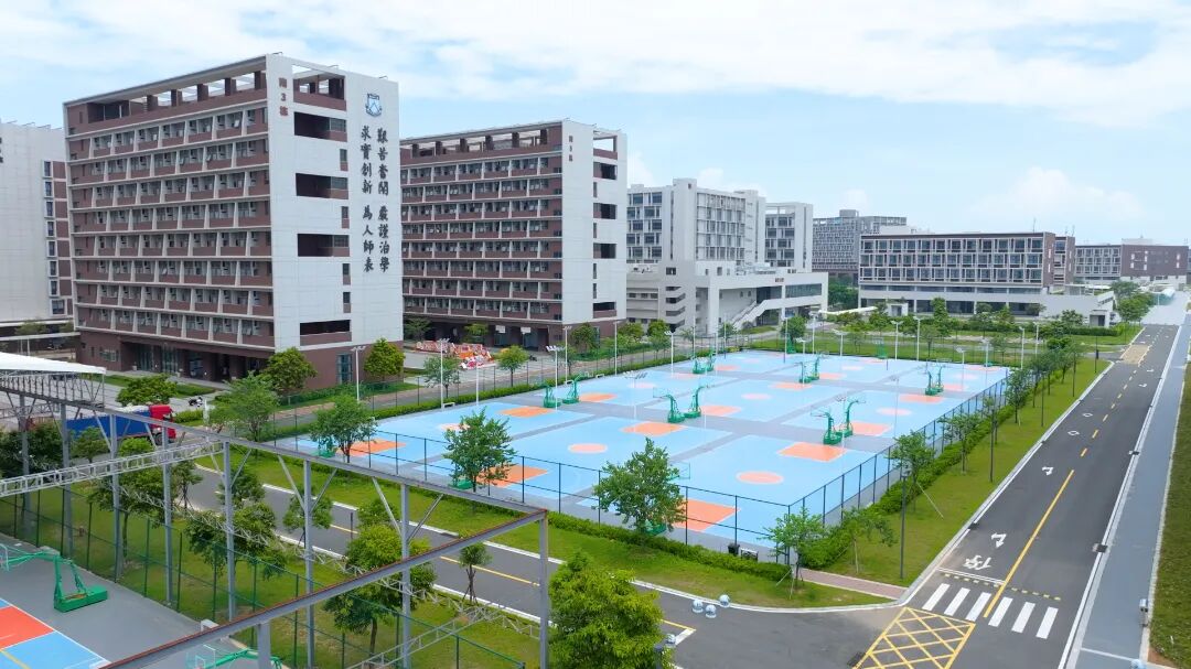 鱼塘变学府：山海之间长成的校园奇迹-40