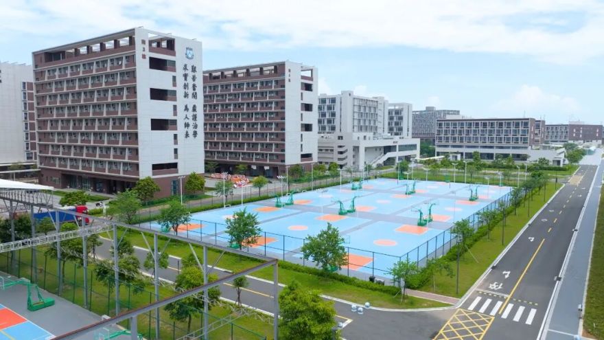 鱼塘变学府:山海之间长成的校园奇迹-40