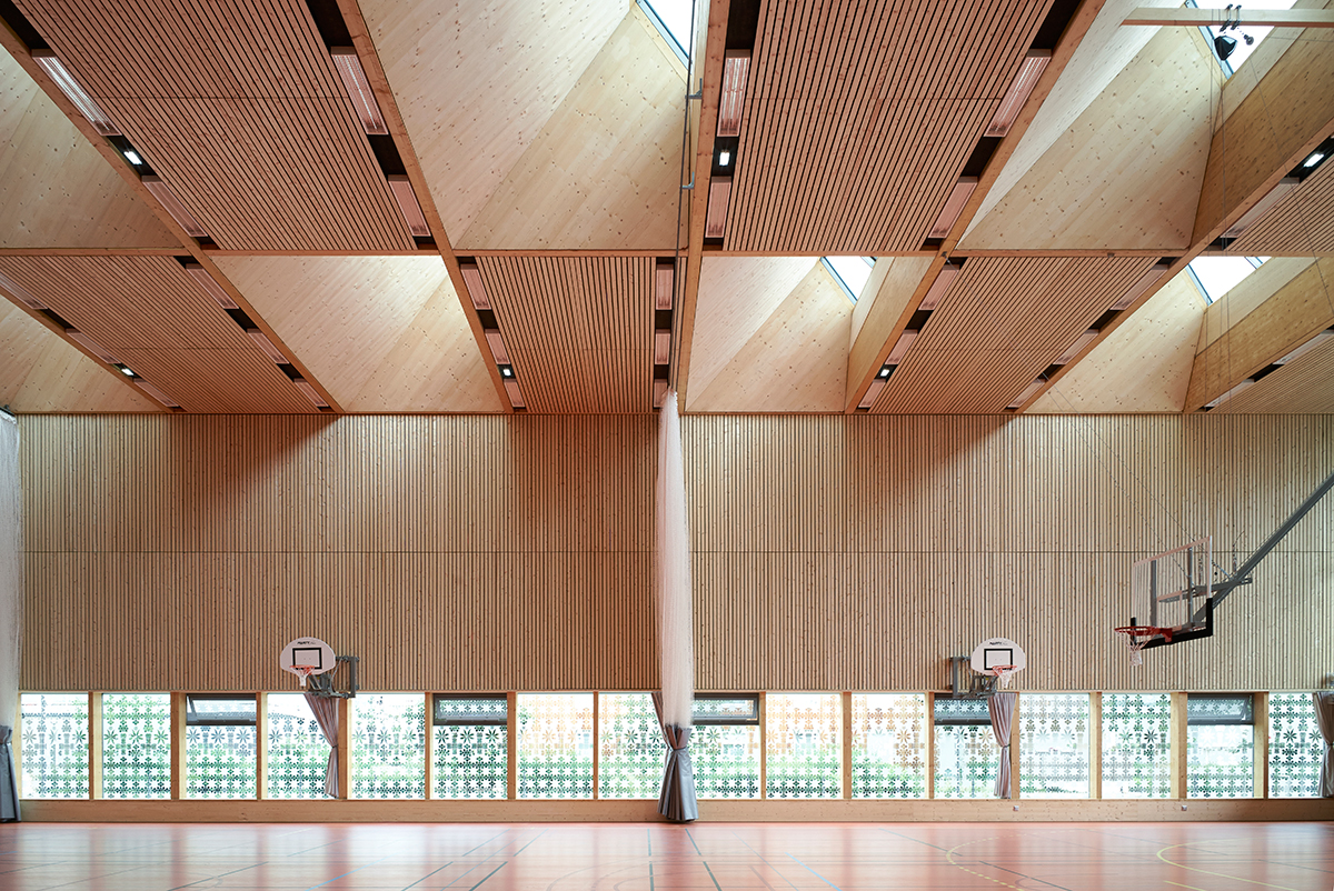 德国莱昂尼斯区城市开发区多功能运动场设计-0