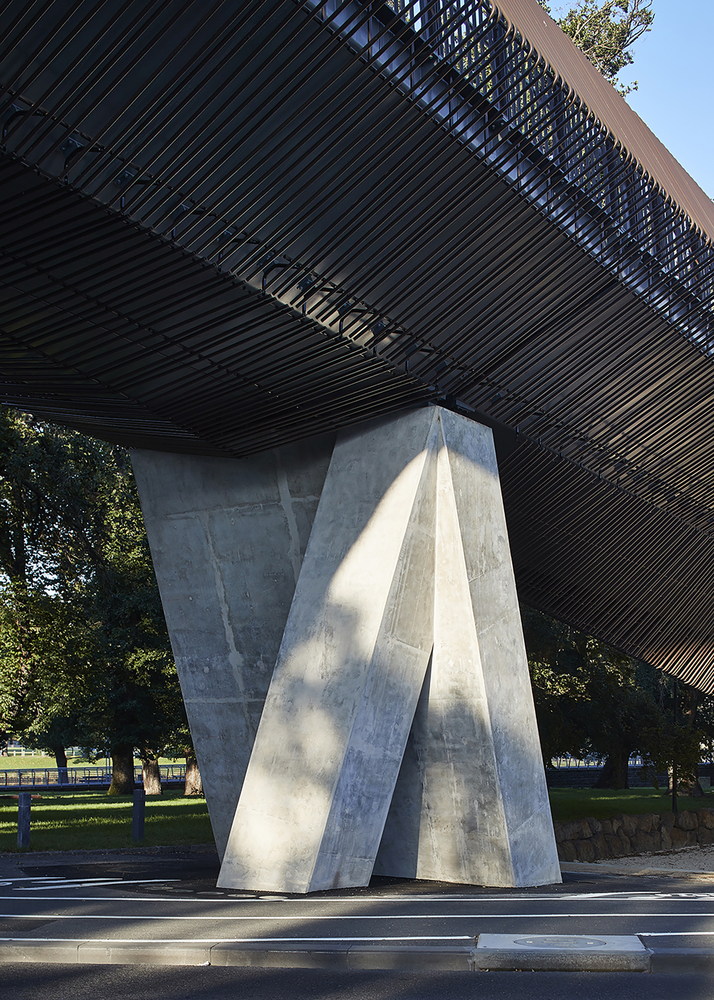 Tanderrum Pedestrian Bridge  John Wardle Architects  + NADAAA + Oculus-30