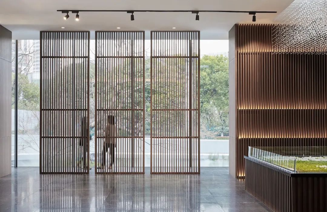 万科上湾璟园售楼处 | 自然、人、建筑的和谐共处-18