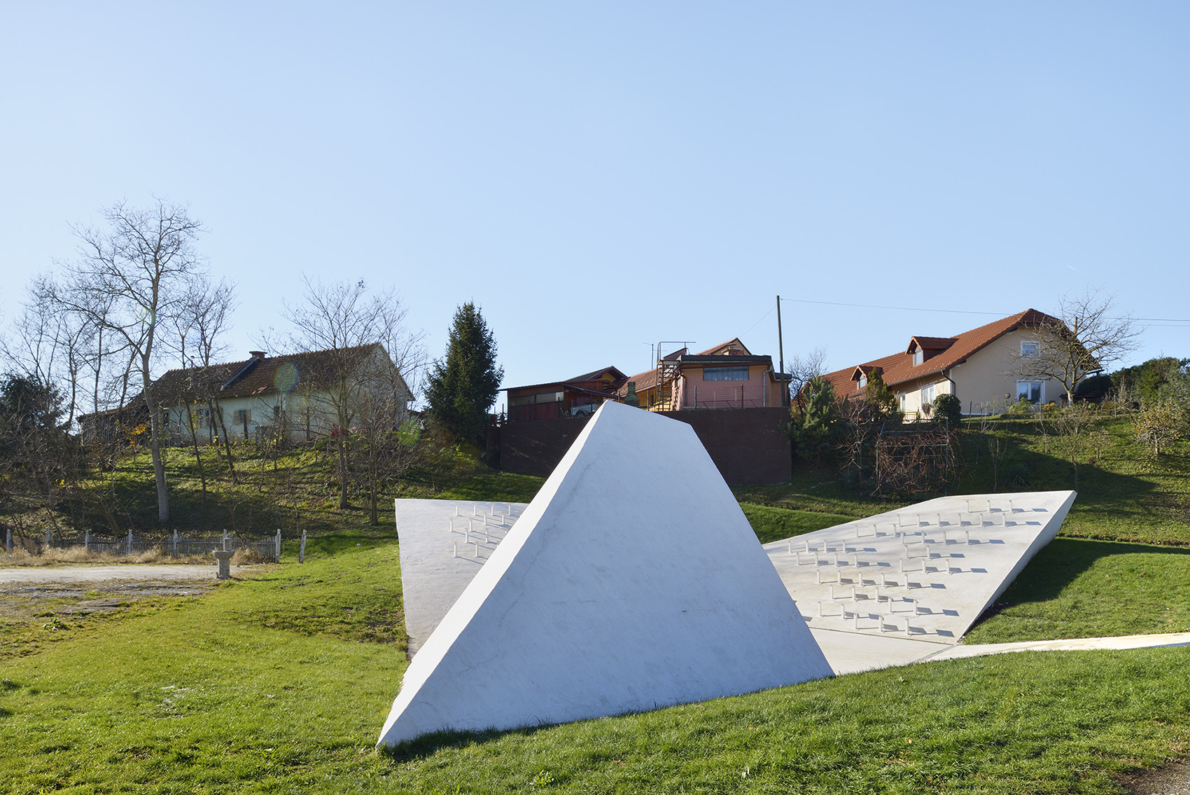 Skorba村民中心，斯洛文尼亚 / ENOTA-20