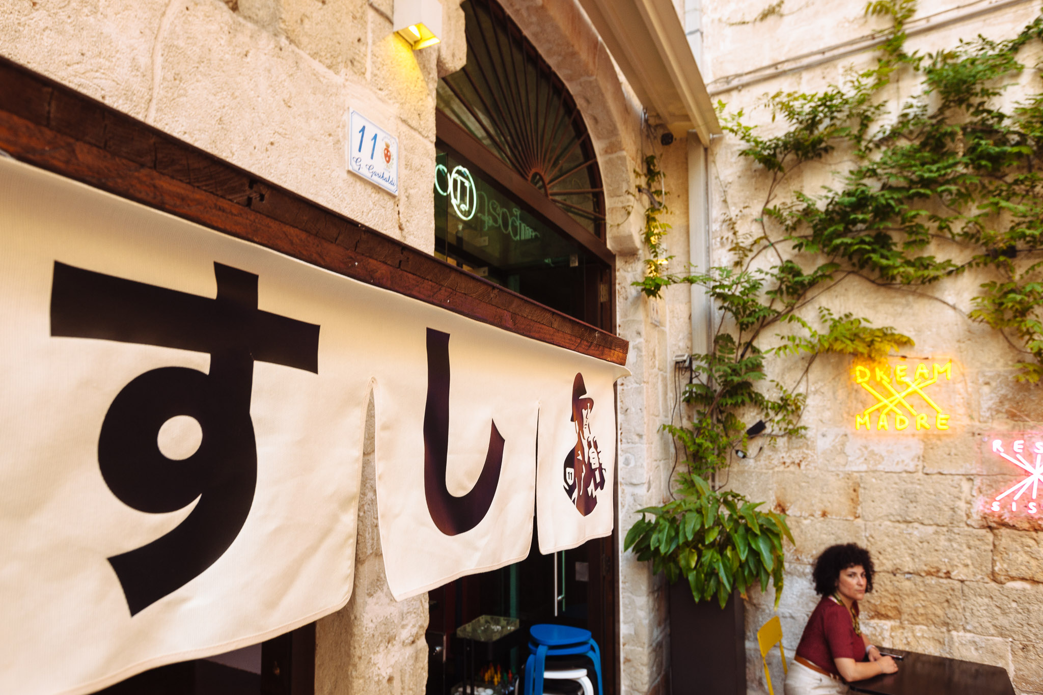 Avampostosushi 餐厅设计-11