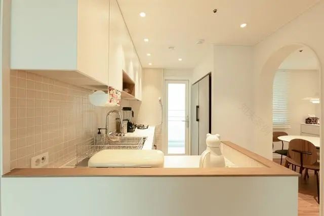 90 后夫妻简约温馨家居,打造有温度的小窝-47