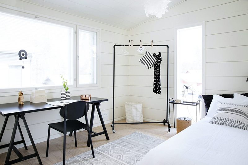 芬兰林间轻现代木屋设计-10