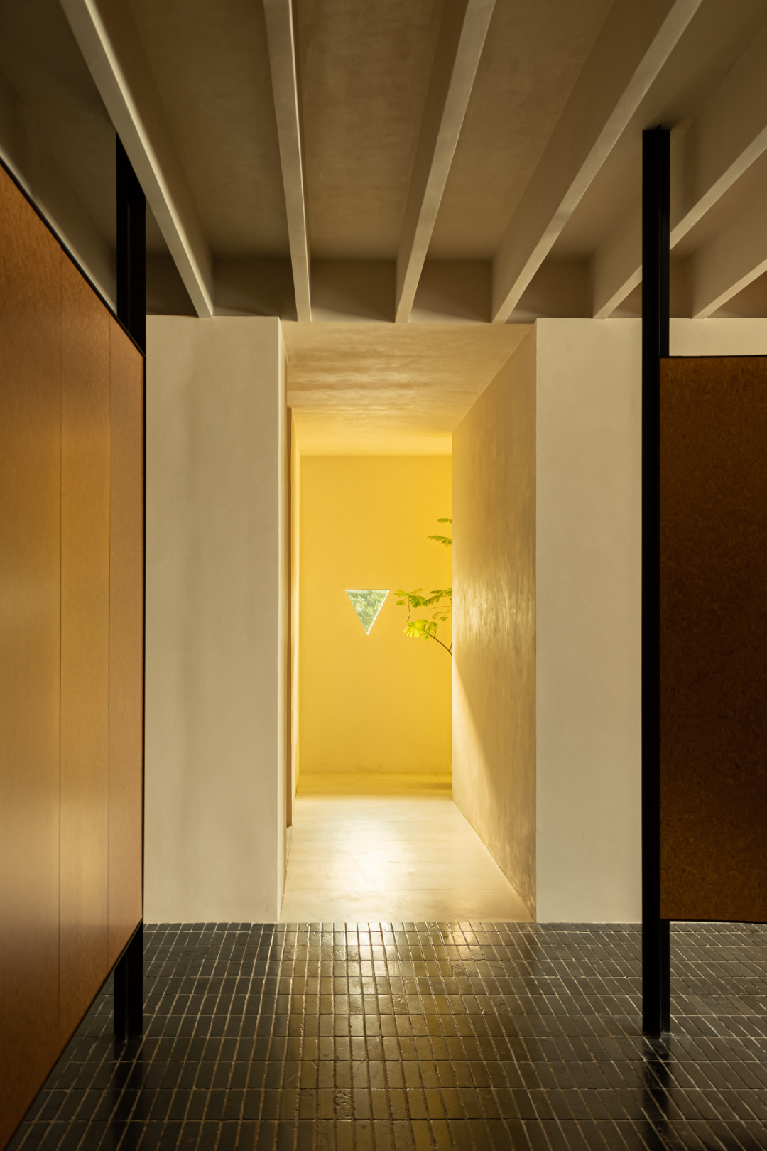 悦己瑜伽丨中国九江丨相与还空间设计-6