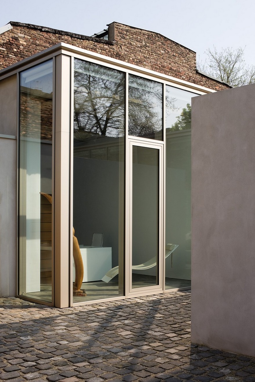 Old Factory Conversion in Dusseldorf / Atelier d’Architecture Bruno Erpicum-25
