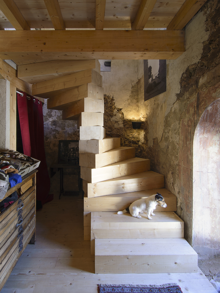 西班牙教堂改住宅项目-20