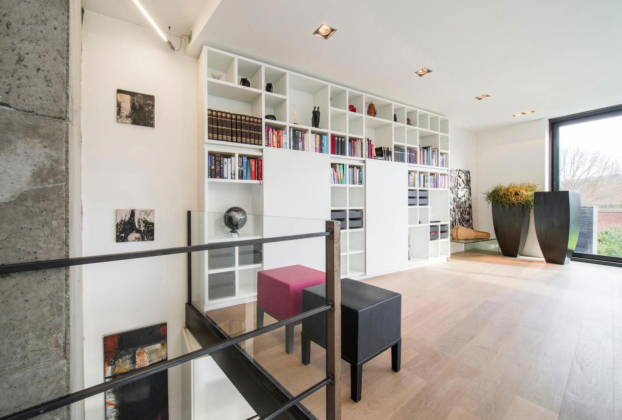 比利时阿尔蒂普改造面包店为明亮通风之家-38