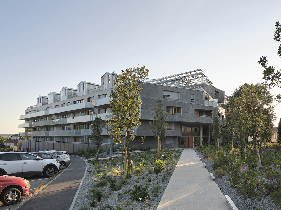 新作 | 洒满阳光的大船：法国UTOPIA住宅 / Champenois Architectes-3