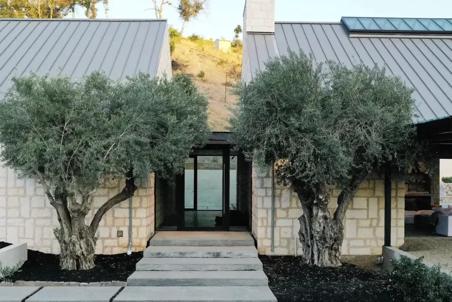 加州自然风格别墅 | 现代设计与乡村美学的完美融合-18