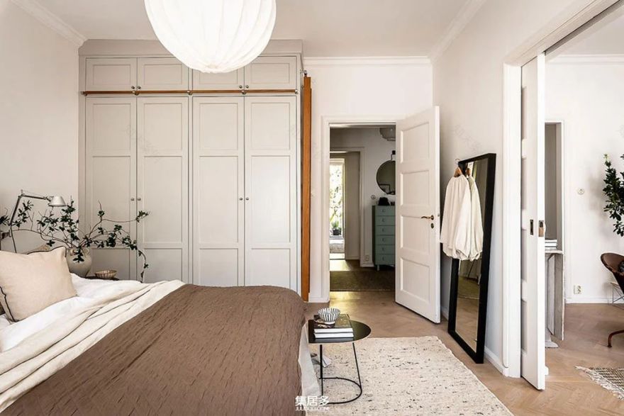 复古温暖明亮的斯堪的纳维亚公寓-23