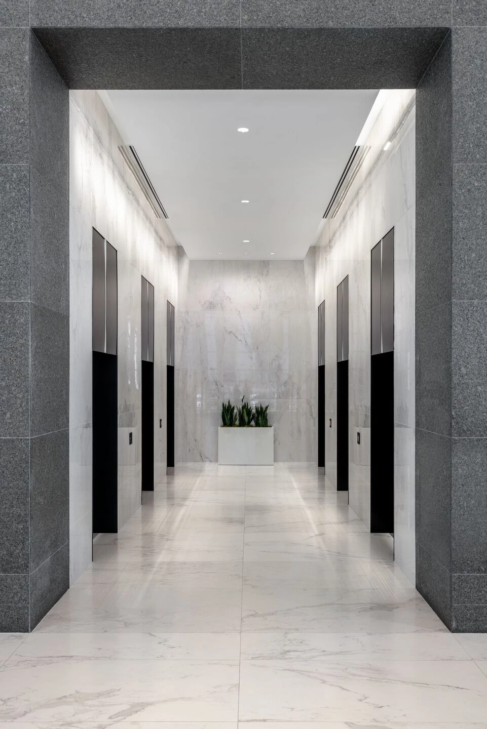 525 W· Van Buren 大厦翻新设计-11