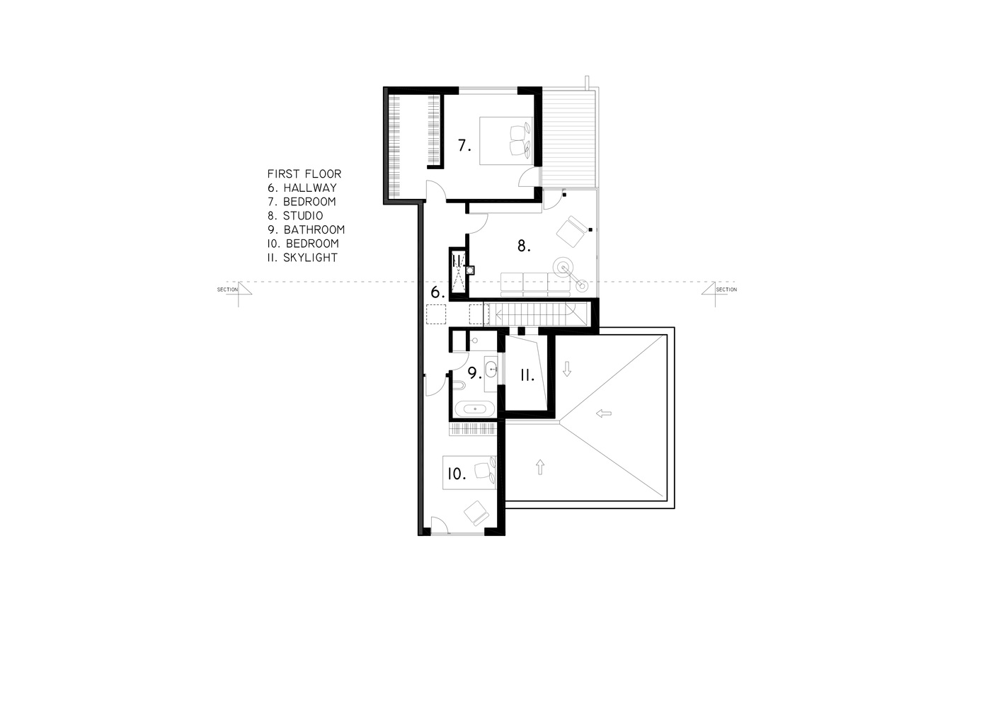 松树林中的现代住宅-43