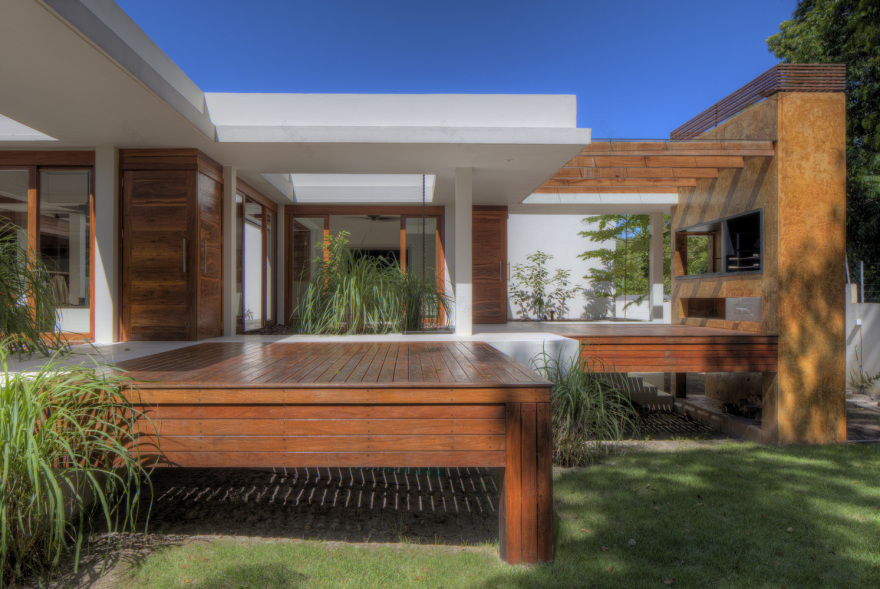 亚马逊绿意中的"Manaus House"-35