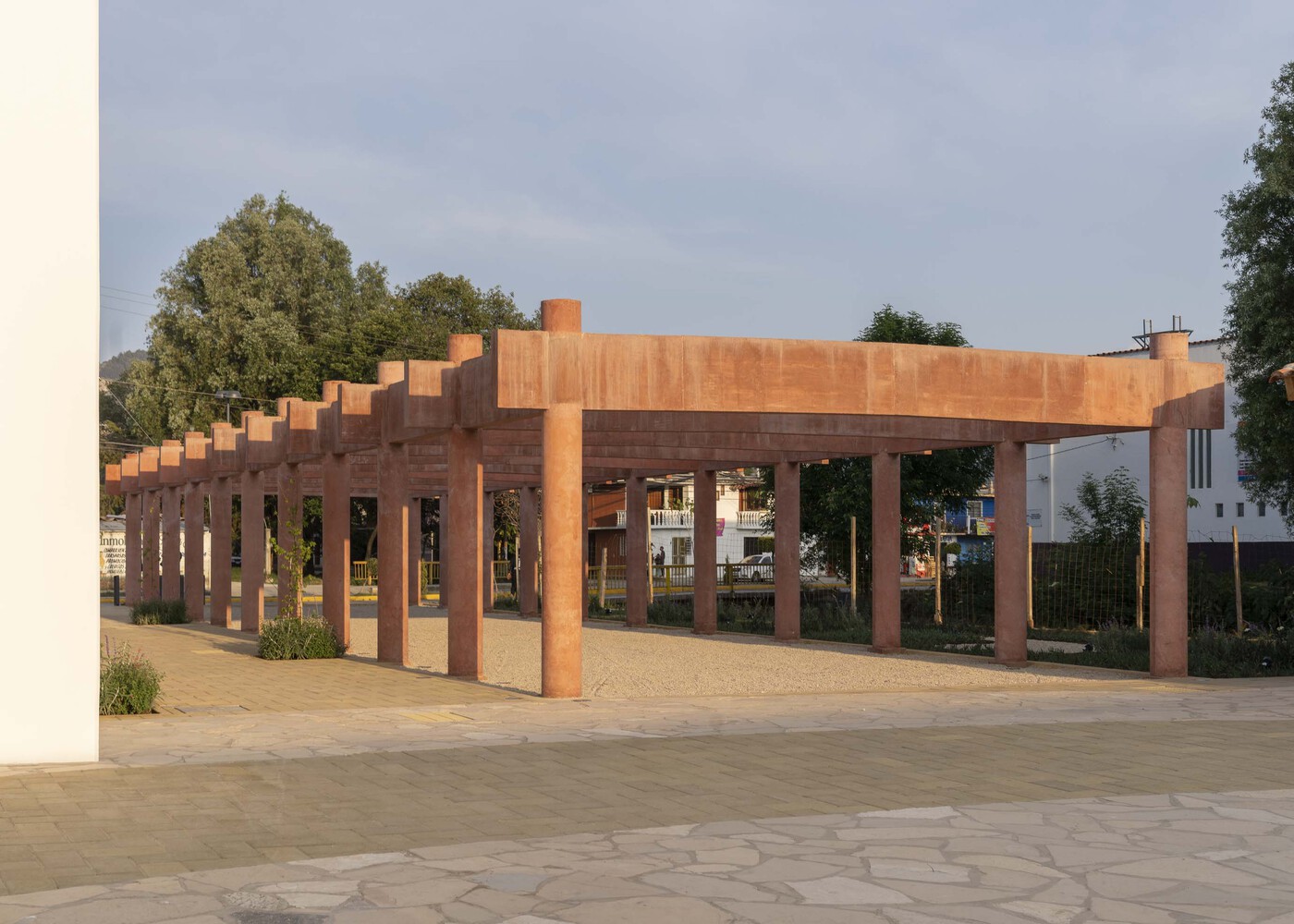 墨西哥旧市政屠宰场建设社区发展中心丨城市针灸实验室-25