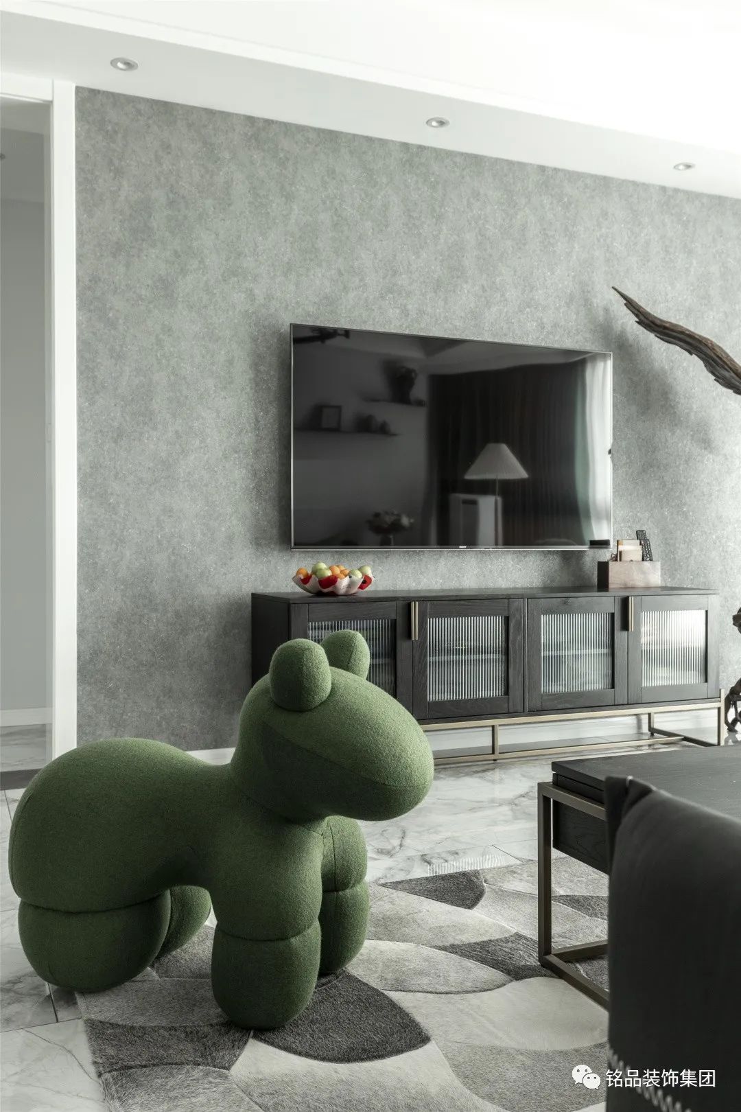 130㎡现代家居,母女不同需求一次满足,宽敞通透还有独立书房-23