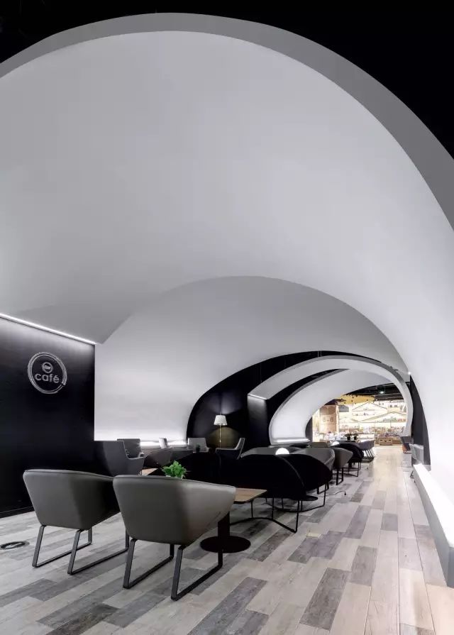 造梦空间 | 遨游太空中的读书体验-34