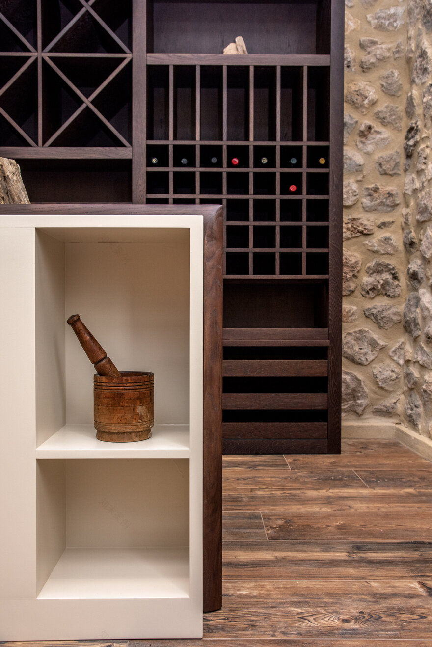 Sea Side Villa / Stella Adrimi-21