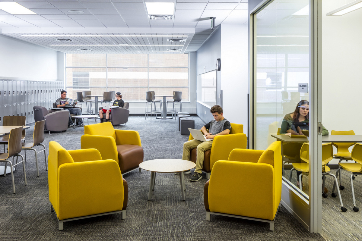 北达科他州百年中学新校区-11