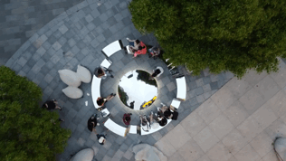 日清设计丨新天地艺术节—对抗“社交孤岛”的天空之镜 丨中国上海-0