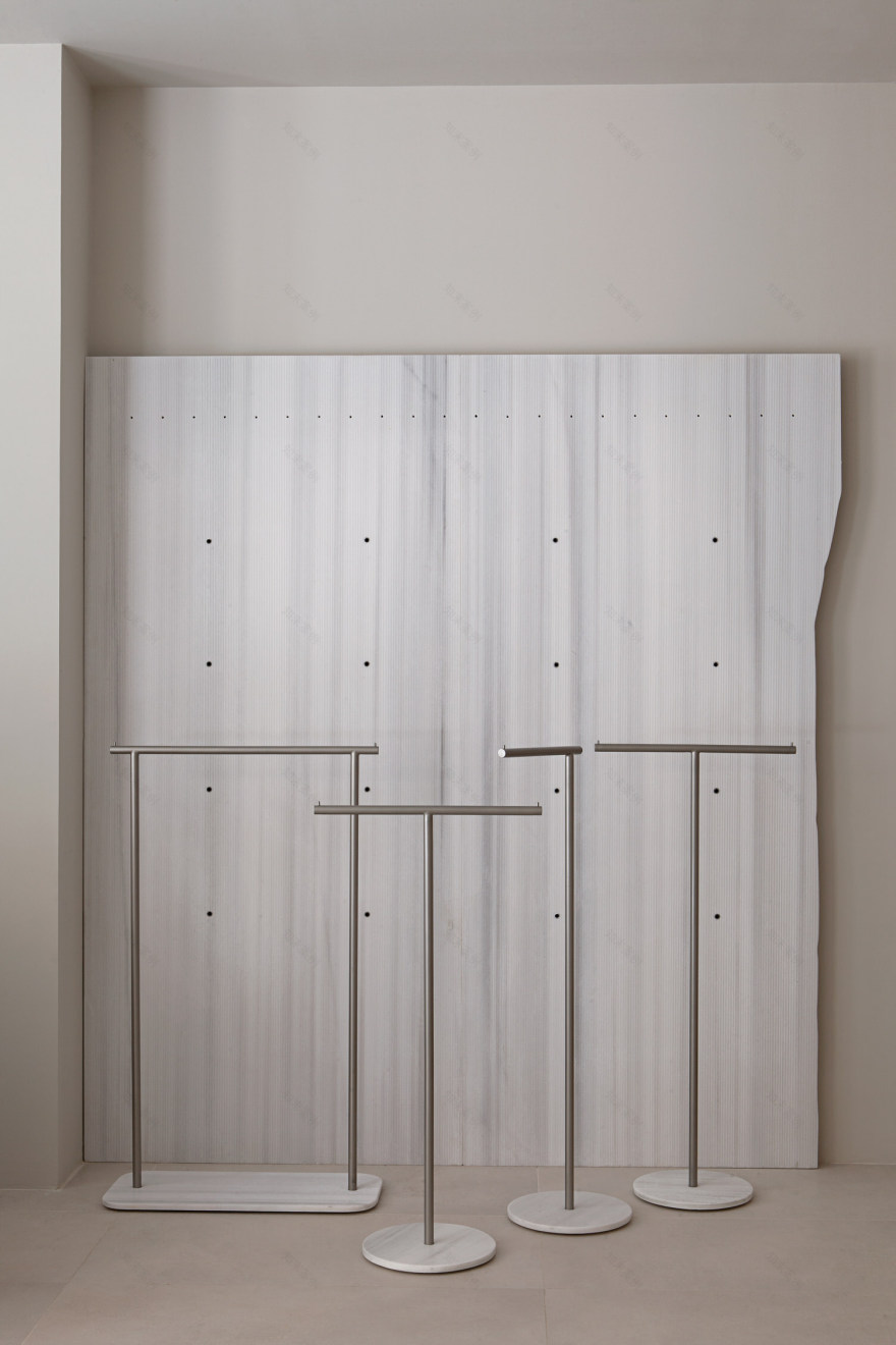 西班牙内衣品牌Ciszak Dalmas Ferrari新概念体验设计-14