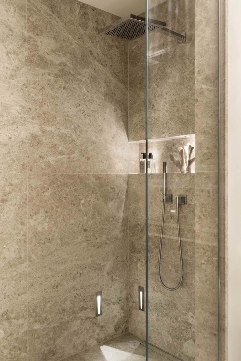 Renovated Belgravia Apartment is an Elegant Pied-a-Terre-16