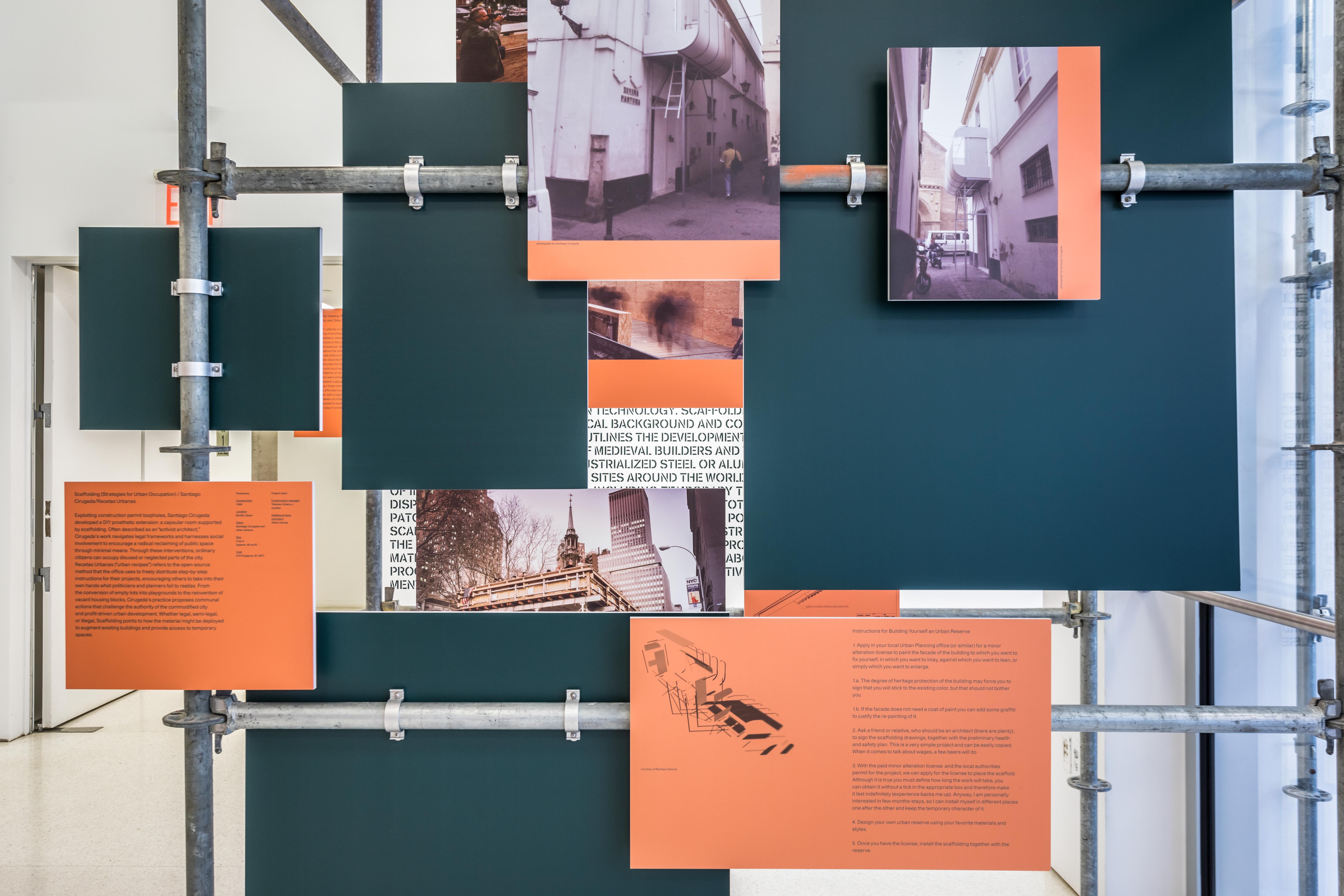 颠覆常规的脚手架展览-9