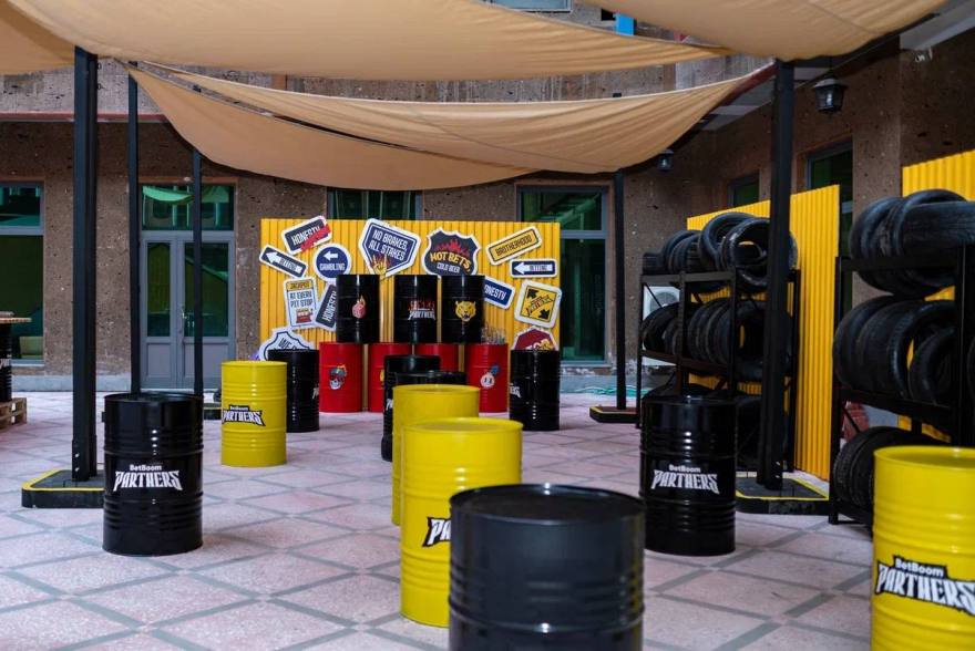 BetBoom Partners EXPO 展会装饰项目丨Stage Style-4