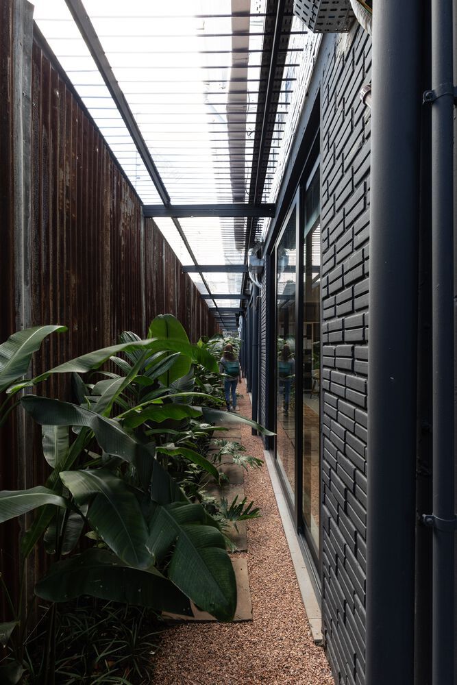 巴西 Vert 总部绿色工业风设计丨BrazilRio Grande do Sul丨Integra Studio Arquitetura-27