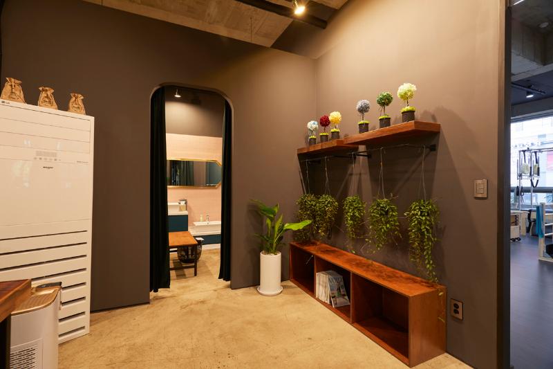 温润宜居的 70 平韩式瑜伽室设计-10