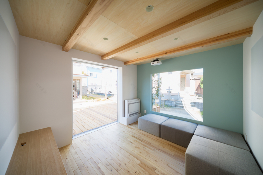 镰仓海岸木制办公空间-8