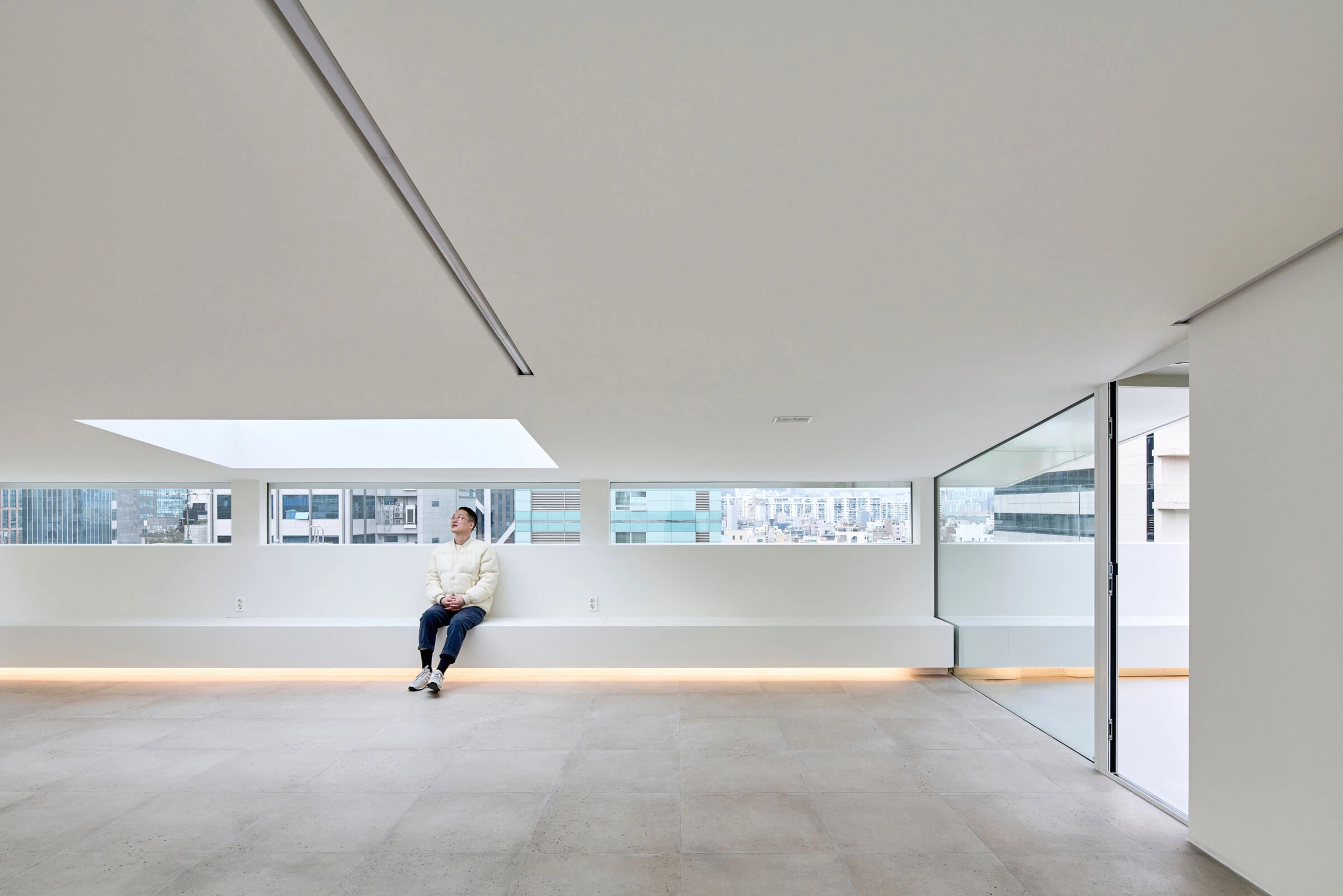 首尔 Nonhyeondong Rooftop 极简空间设计丨韩国首尔丨Space matter-20