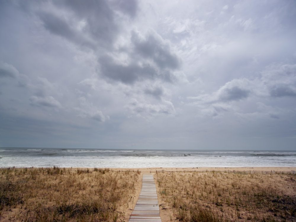 加拿大设计师 Yabu Pushelberg 的沿海别墅设计丨美国丨Stelle Lamont Rouhani Architects-10